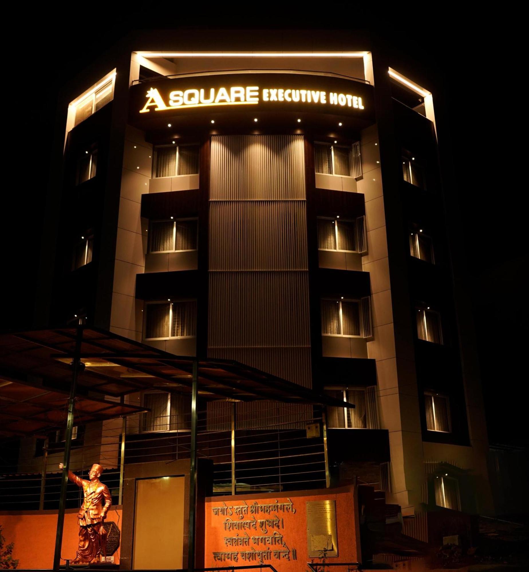 A Square Executive Hotel Aurangábád Kültér fotó